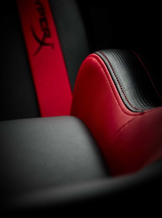 Игровое кресло HyperX RUBY, ПУ кожа, 4D подлокотники, алюминиевая база