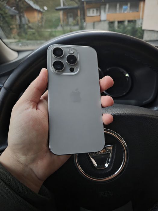 iPhone 15 PRO - 128 GB - 88% sănătatea bateriei