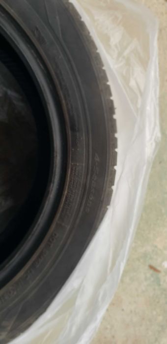 vand 4 cauciucuri Hankook