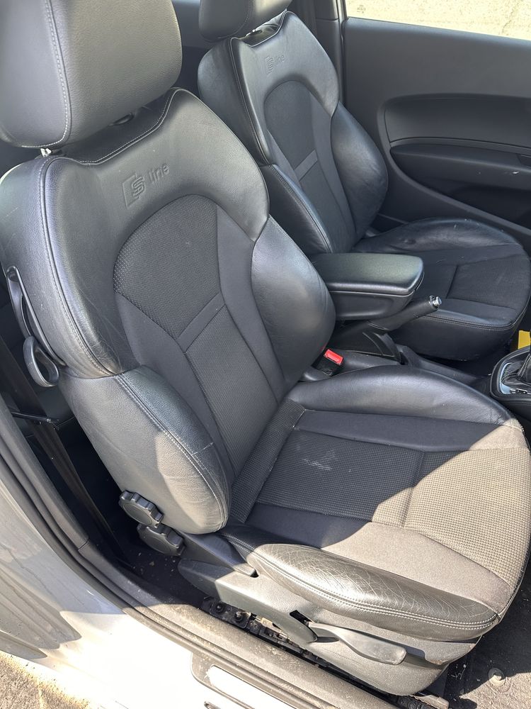 Седалки ауди а1 / салон audi a1
