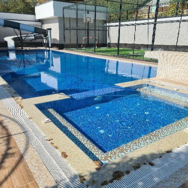 Basseyn fantan ishlar qilamiz