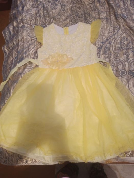 Продам платье пышное 5000тг