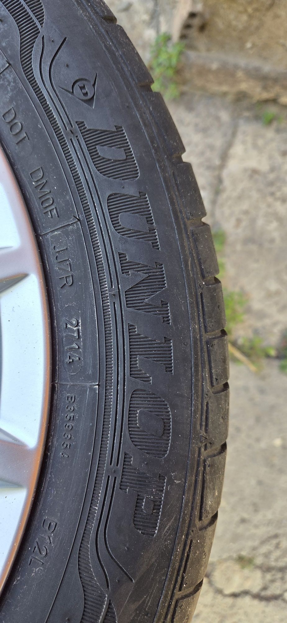 VW оригинални джанти със летни гуми 205/55/16 6J ET46 ЦО 56,6