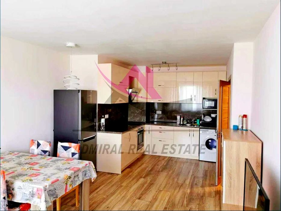 Дава се под наем Двустаен апартамент в Варна, Младост 1 - 57 кв.м за 450 € - Снимка #1