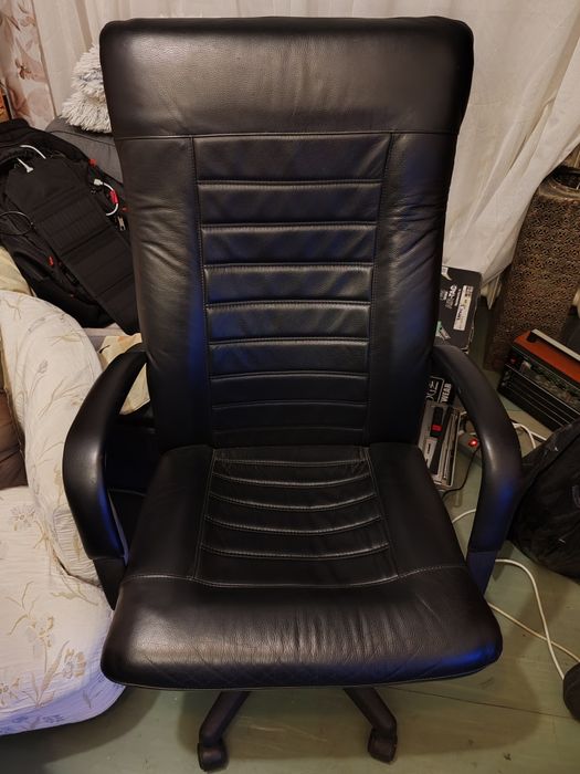 Scaun birou directorial din piele Mobexpert