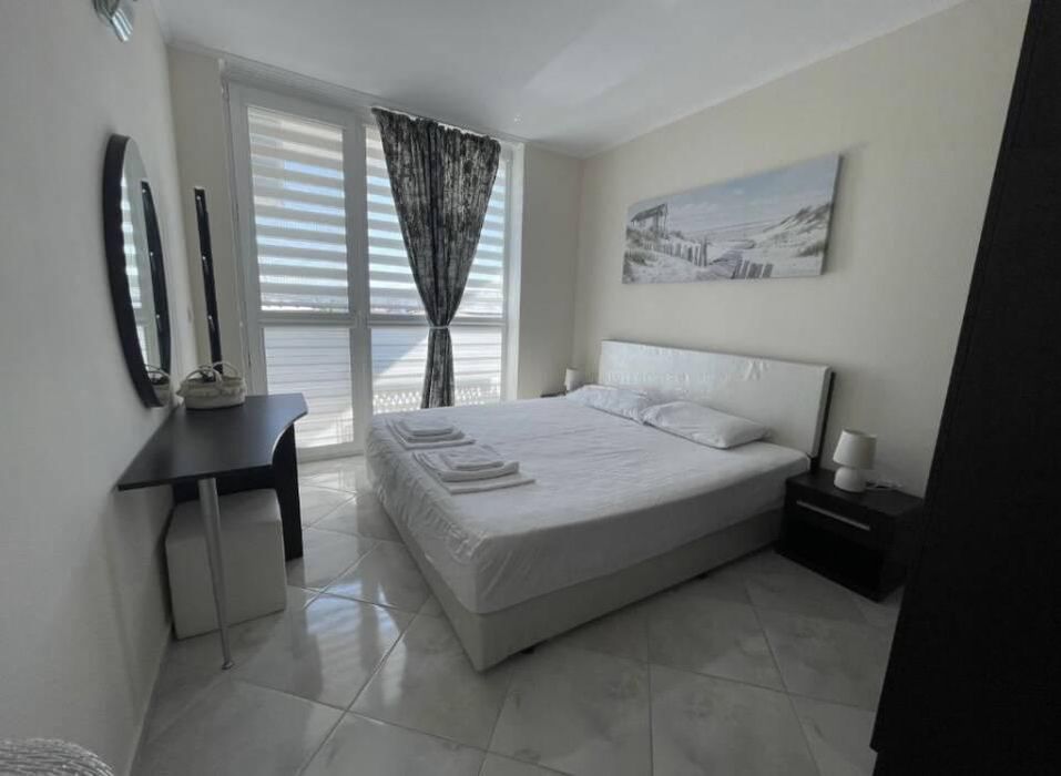 Продава се Двустаен апартамент в Бургас, Сарафово - 51 кв.м за 1863 €/кв.м - Снимка #2