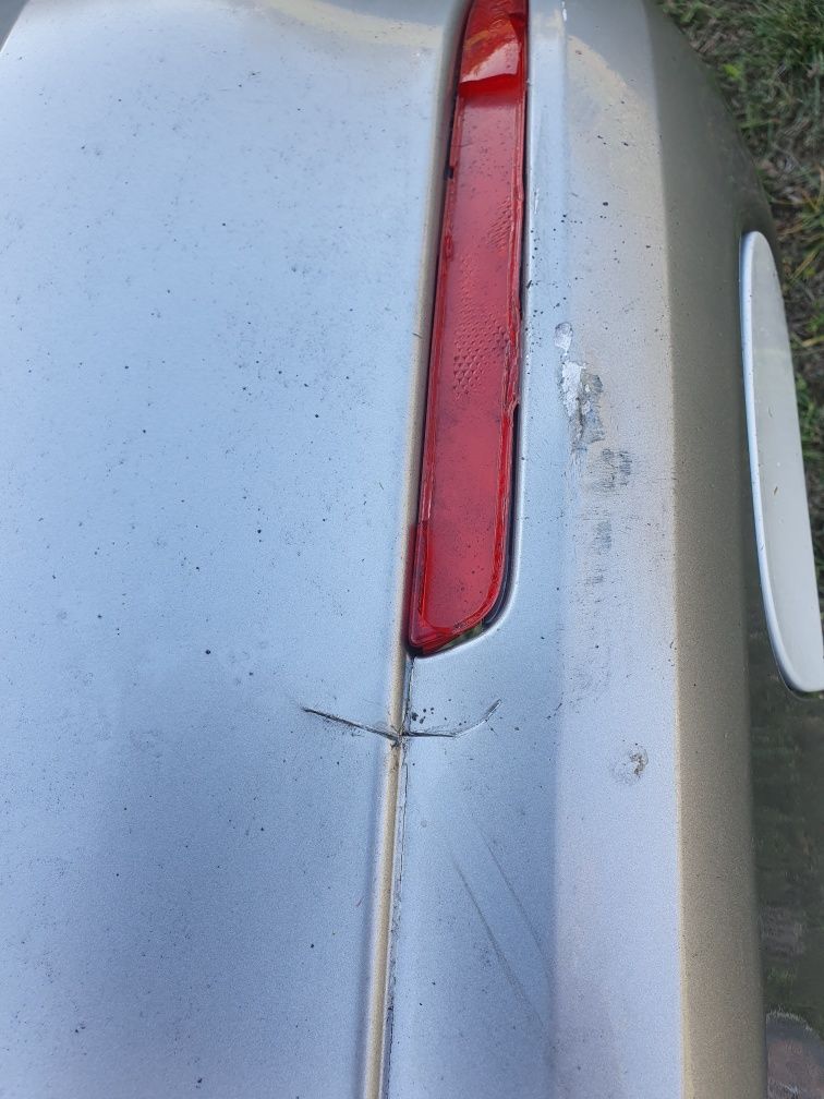 Bara spate skoda 2 facelift