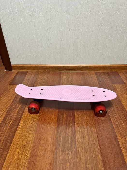 Продаю пенниборд в отличном состоянии