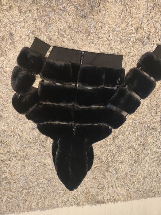 Geaca blana artificiala