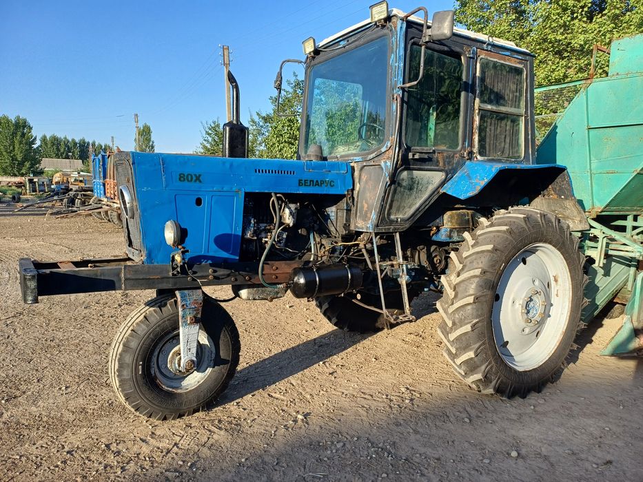 Belarus MTZ 80-X sotiladi