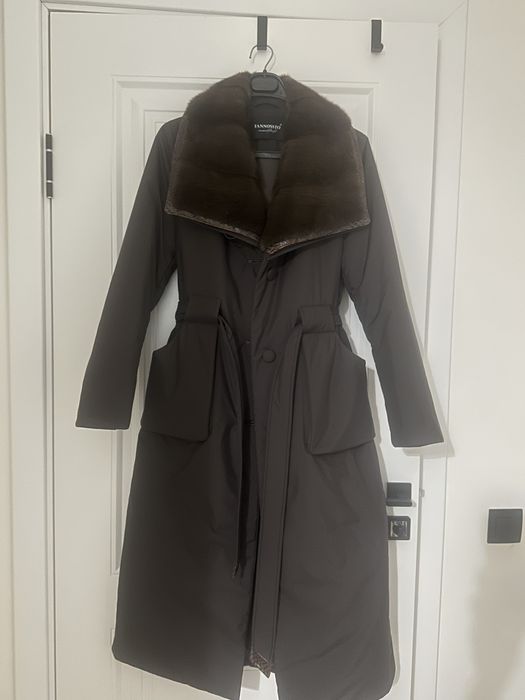 Модный пуховик, воротник норка сьемная, размер 42(S)