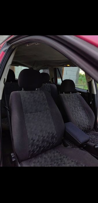 Vând Opel astra g