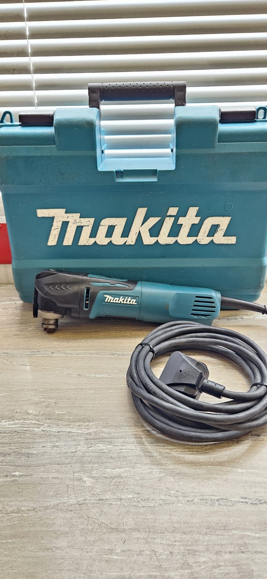 Makita Мултифункционален Инструмент TM3010C 220V