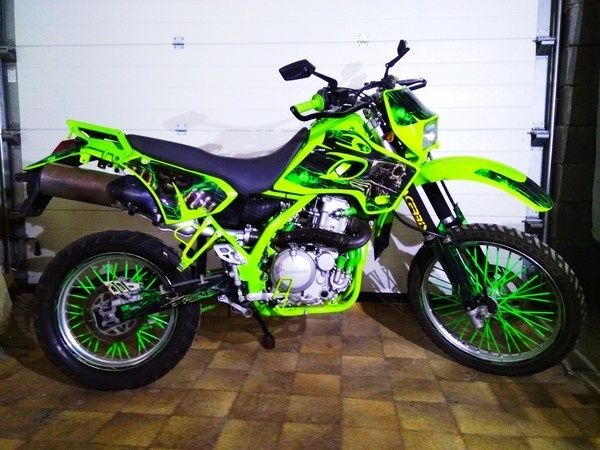 Мотоцикл Kawasaki KLX650