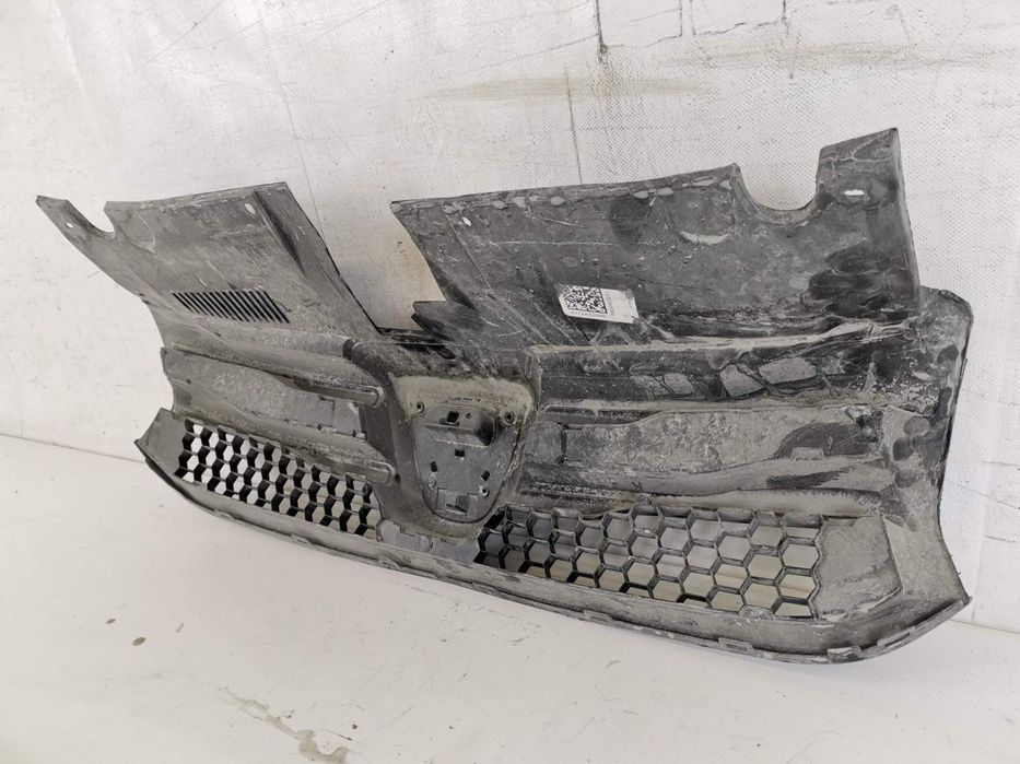 Grila Radiator Dacia  Logan 2 2013 2014 2015 2016 Originala In Stare B