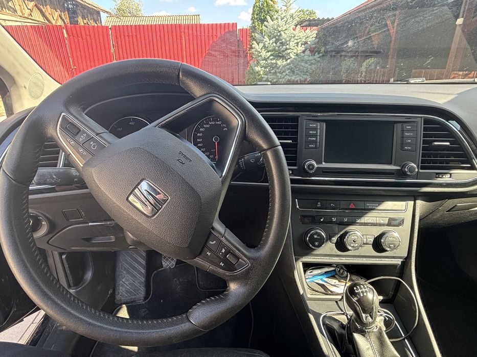 Vând Seat Leon 5F1 din 2015