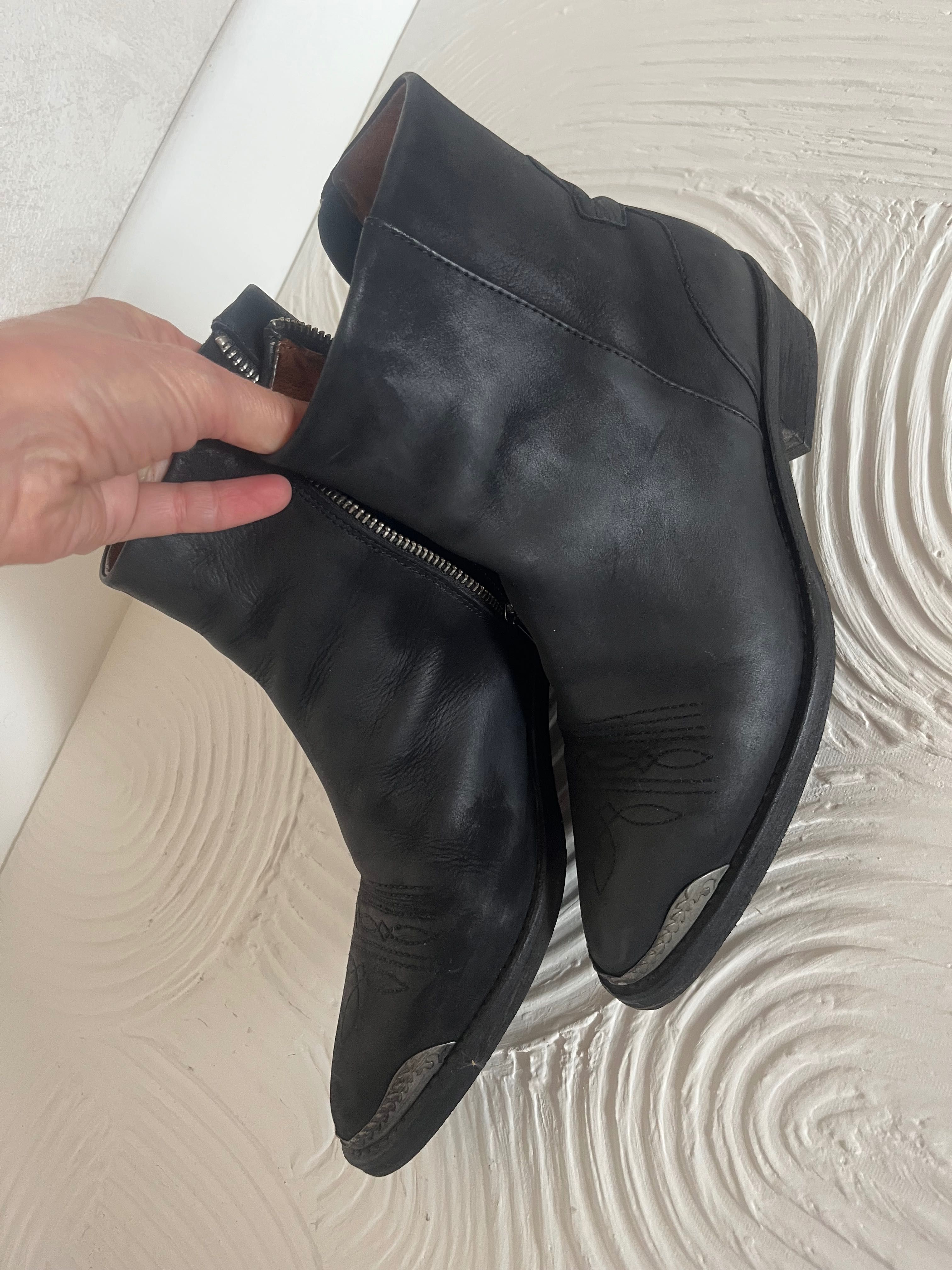 Обувки и ботуши 37 номер Massimo dutti