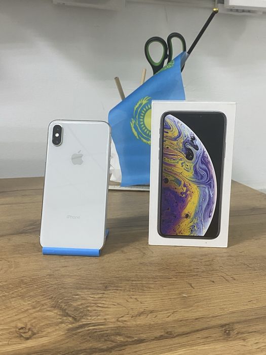 Iphone xs 64 akb 75 / айфон хс