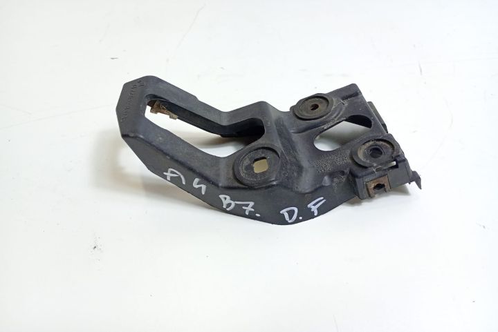 Suport prag dreapta 8E0853922D Audi A4 B7