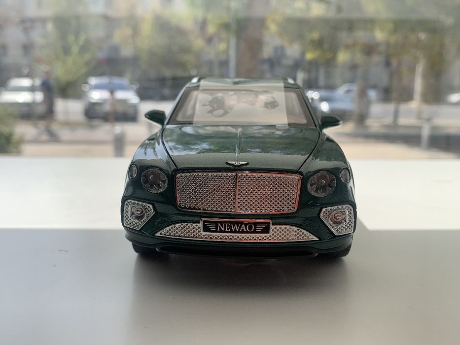 Modelka Bentley Bentyaga