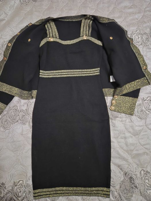 Дамски комплект рокля и жилетка