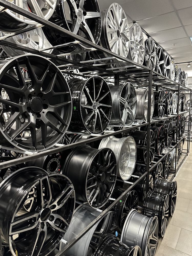 Продается диски для фолкесваген r19 5x112