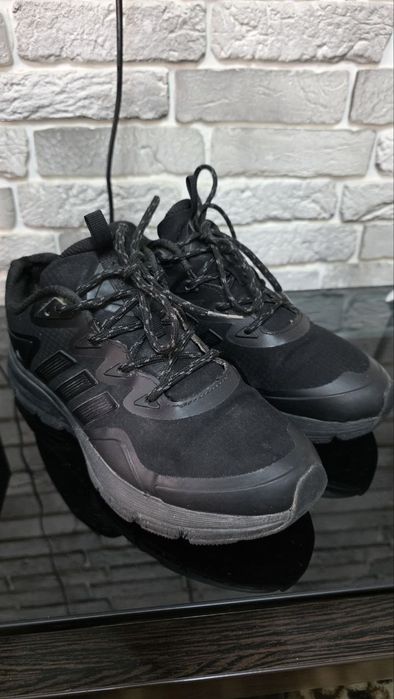 Оригинальные кроссы Adidas