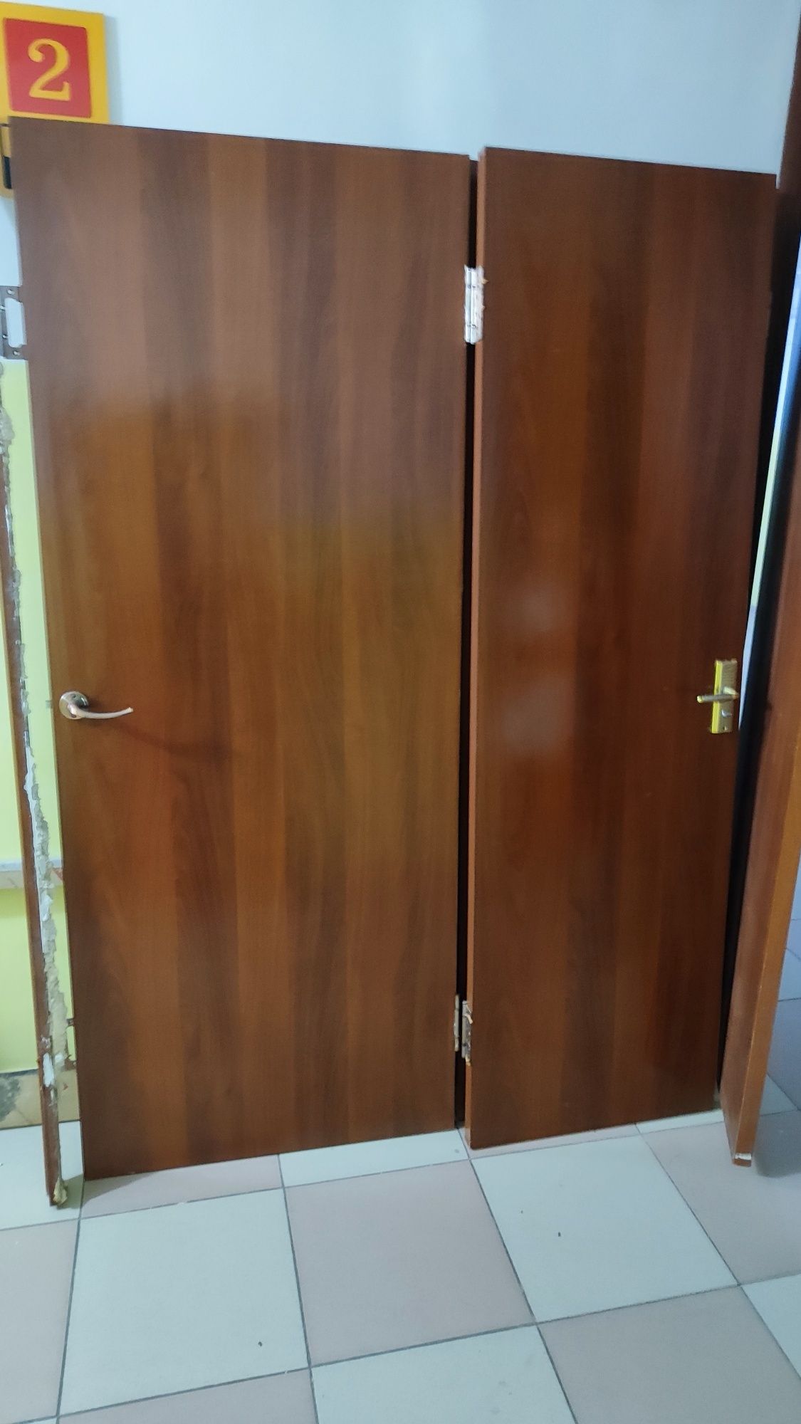 Продается межкомнатные двери