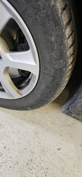 Cauciucuri de diferite dimensiuni