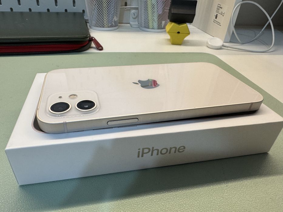 iPhone 12 White (Alb) Impecabil 64 GB