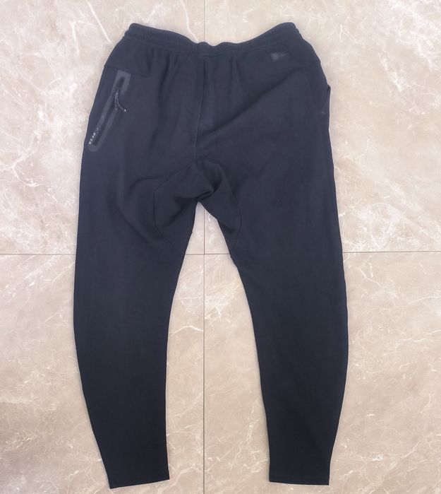 Nike Tech Fleece долнище L размер FC Barcelona 20/21
