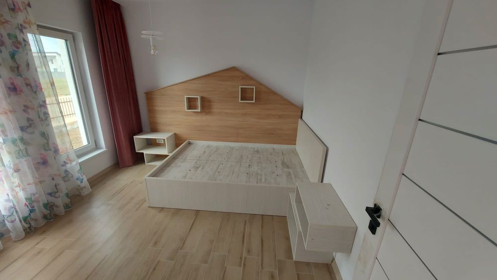 Pat copil 140x200 si protectie perete stil căsuță