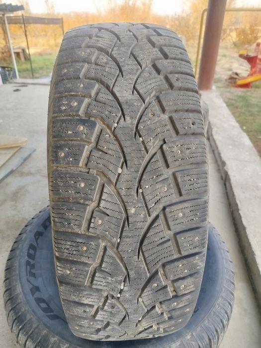 Шины зимние, шипованные JOY ROAD