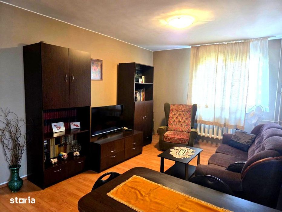 Apartament  de vanzare cu 2  camere Manastur zona Scolii Octavian Goga