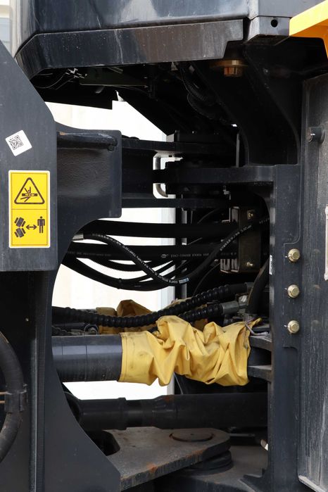 Фронтал Погрузчик 3,3 кубали, Базада мавжуд, Кредит/Лизинг