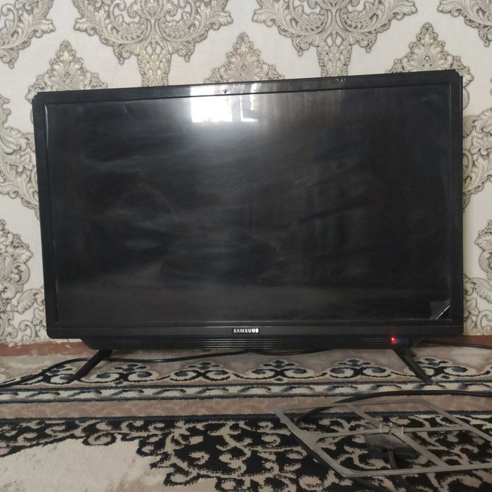 Televizor 32 sotiladi