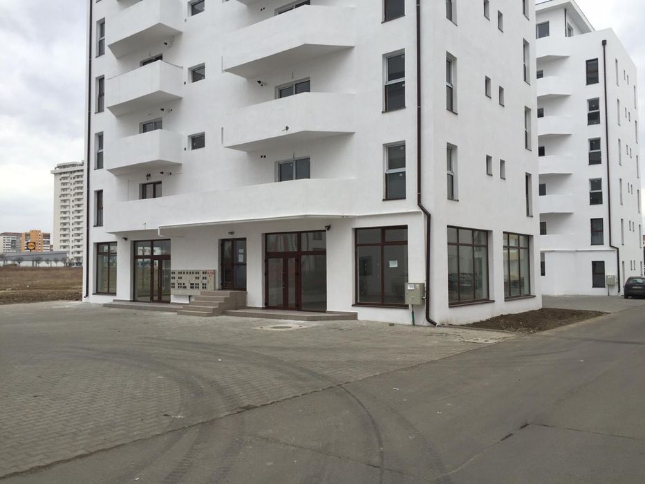 Inchiriez spatiu comercial