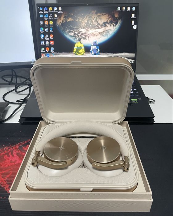 Продам наушники