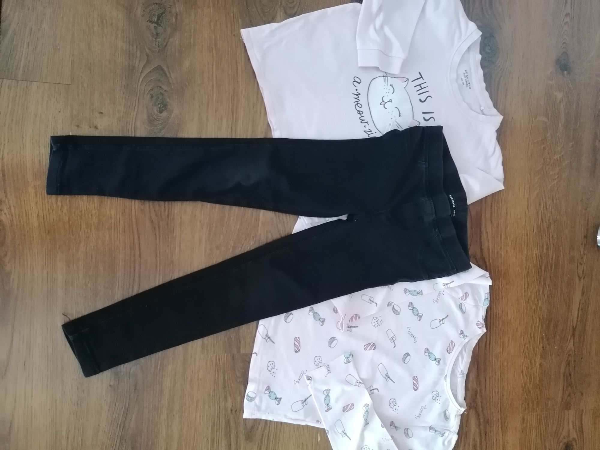 Lot Reserved 110 / 116 cm