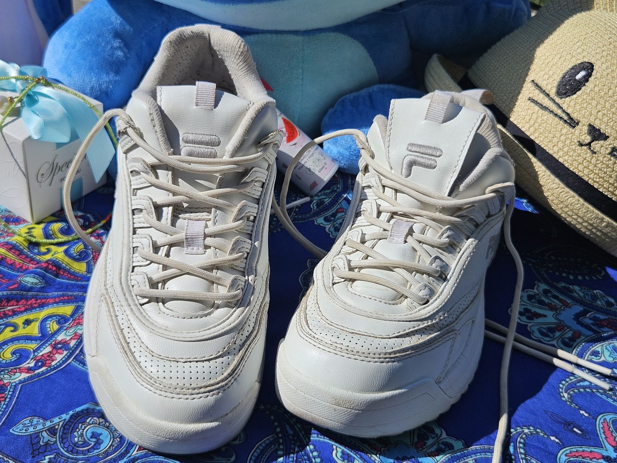 Fila чънки маратонки N36