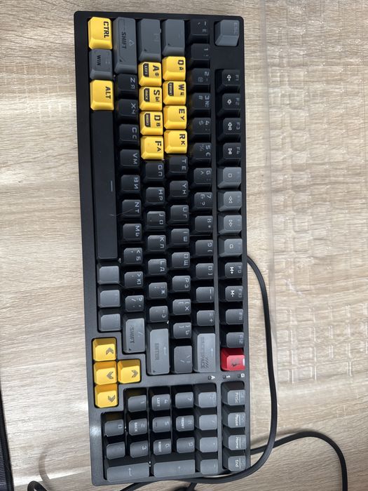Клавиатура механическая красные свитчи