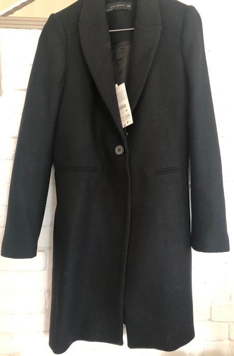 Vand Pardesiu Zara XS, nou cu eticheta 300 Ron