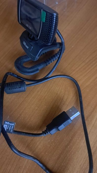 Camera web/Webcam Trust HD 720P