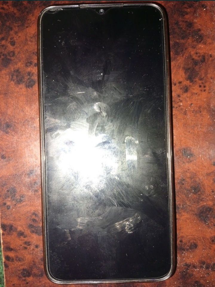Tecno Spark 8C KG5k