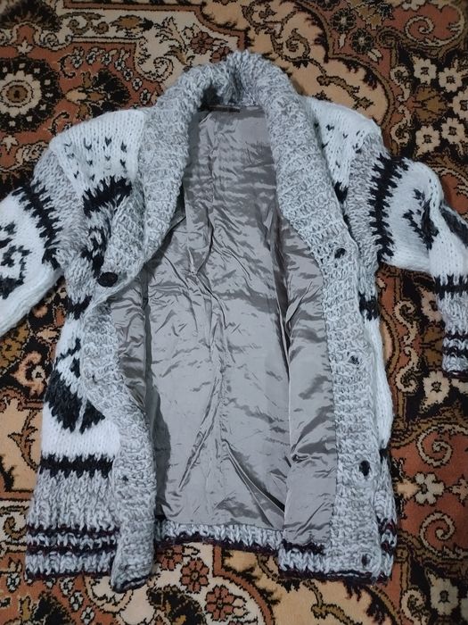 M. Pulover. Gros. Gen parka.