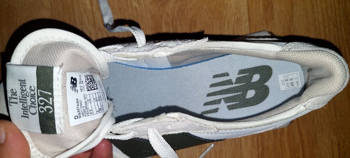 Adidași Originali noi