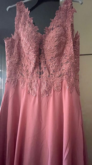 Rochie lungă elegantă