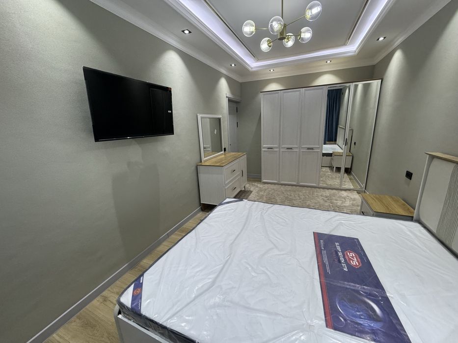 Своя Юнусабад-13 Хамкор Банк 4/4/9 Евро ремонт+Мебель+Техника