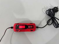 Зарядно за акумулатор - Ultimate speed 6-12 V