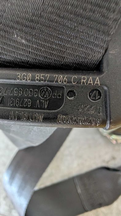 Centura siguranta dr fata Passat B8.